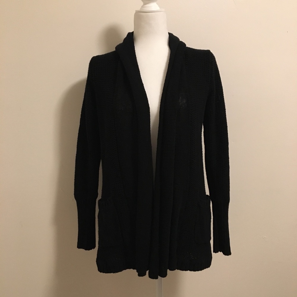 Guinevere black cardigan